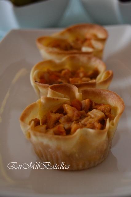 Cestitas crujientes rellenas de pollo