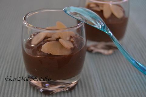 Chupitos de chocolate con almendras