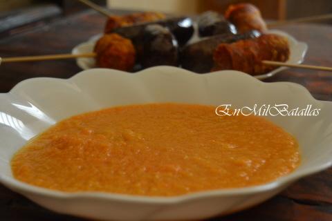 Crema de garbanzos y brochetas de sus sacramentos