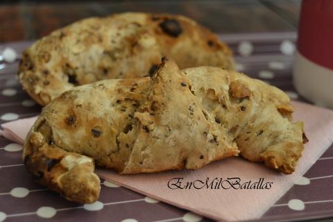 Croissants de chocolate, avellanas y avena
