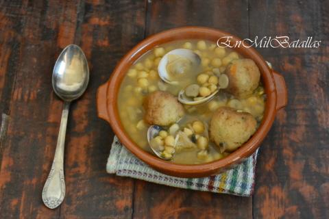Garbanzos con almejas