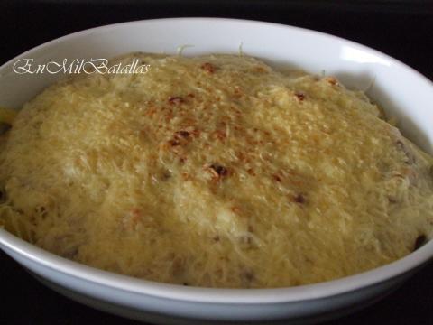 Macarrones blancos gratinados