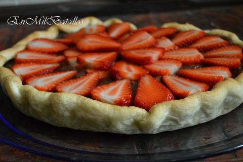 Tarta de chocolate y fresas