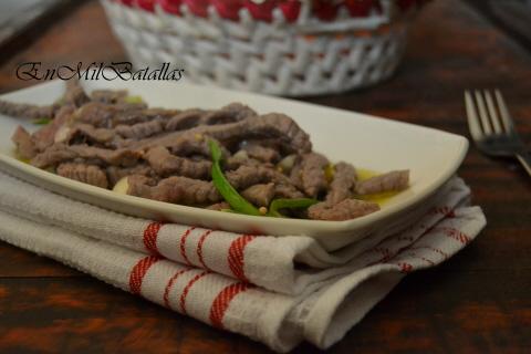 Tiras de ternera especiadas