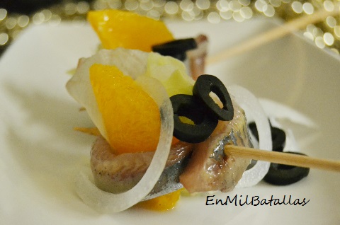 Rollitos de sardina ahumada y naranja