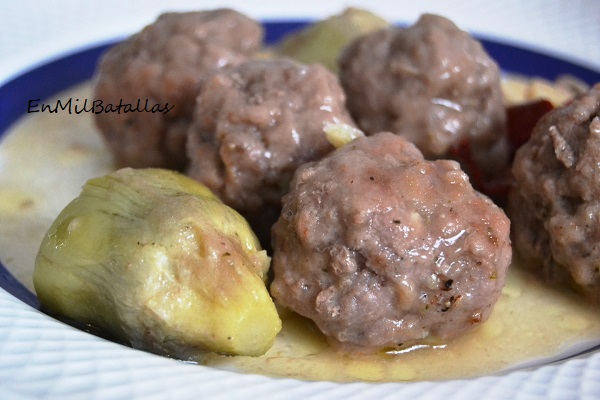 Albóndigas de ternera con verduritas - En Mil Batallas