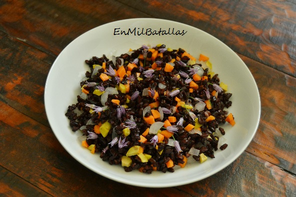 Ensalada de arroz salvaje sencilla - EnMilBatallas
