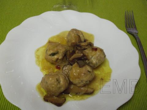 Albóndigas de cerdo con setas