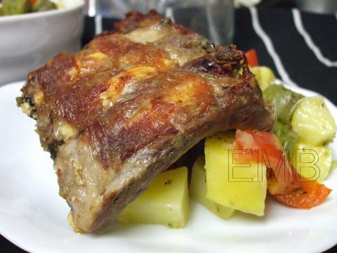 costilla y vegetales al horno