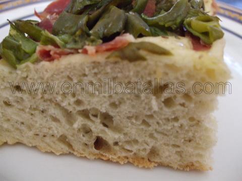 Focaccia de pimiento y jamón