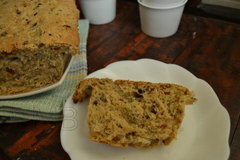 Pan de aceitunas