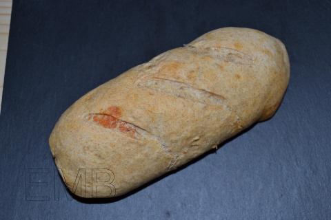 Pan relleno de chorizo