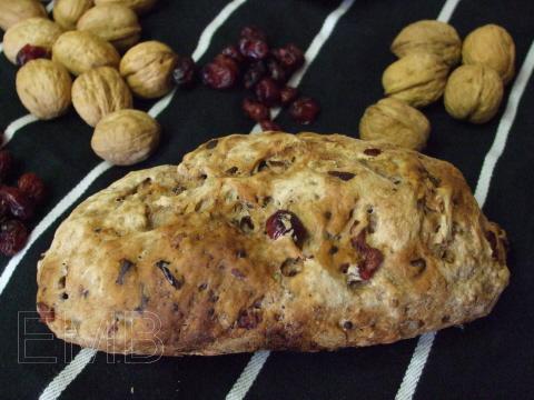 Panecillos de arándanos, nueces y chocolate