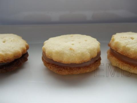 Pastas rellenas de limón