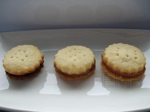 Pastas rellenas de limón