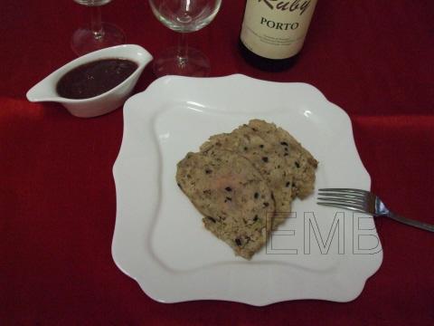 Pastel de cerdo trufado con salsa de oporto