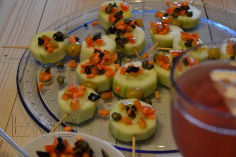 Pinchos de pepino