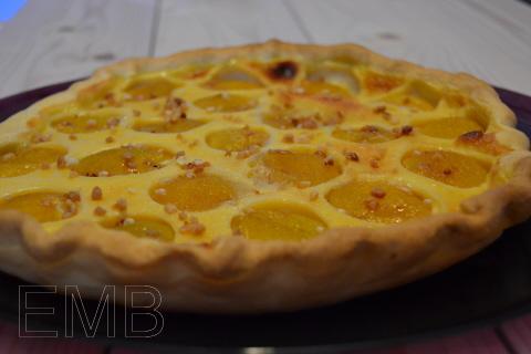 Tarta de ciruelas doradas