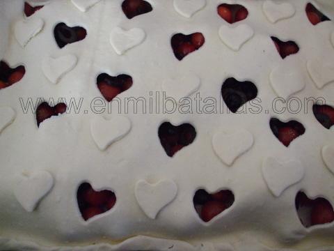 Tarta mediterranea cubierta, antes de hornearse