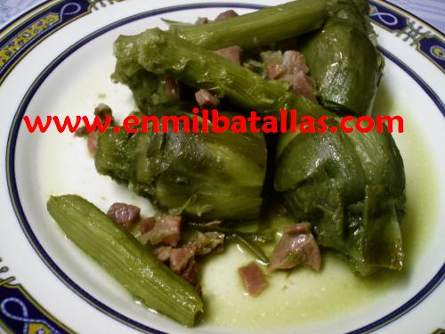 Alcachofas frescas con jamón