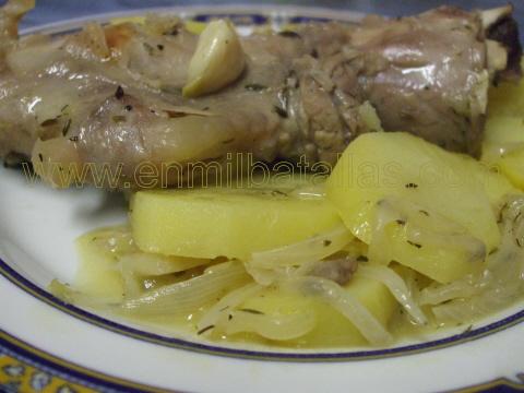 Codillos de cordero con patatas