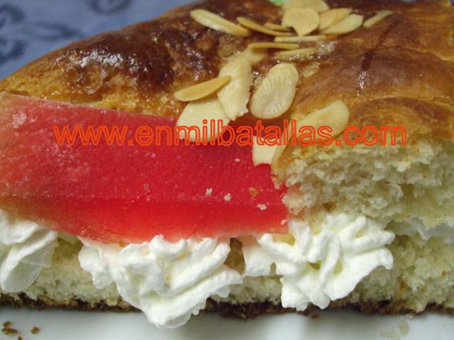 Roscón relleno emplatado Roscón relleno emplatado