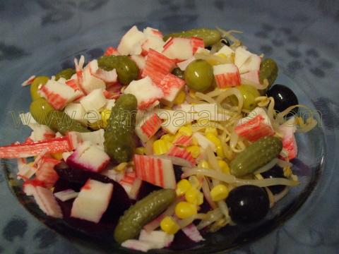 Ensalada completa de surimi