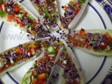 Ensalada de barquitas de endivia