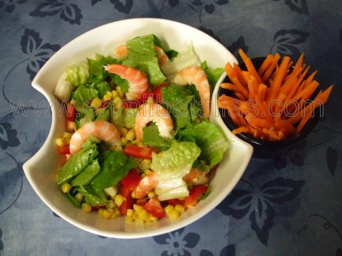 Ensalada de langostinos