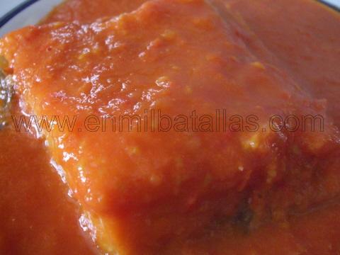 Lomos de bacalao en salsa de tomate