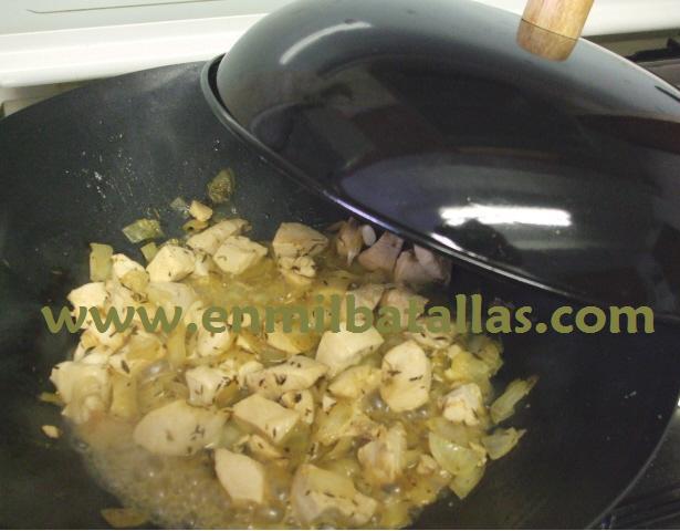 Pechuga de pollo al wok