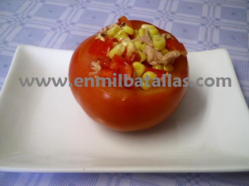 Tomates rellenos de atún
