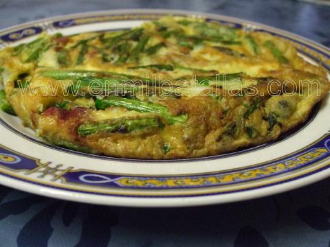 Tortilla de ajetes y trigueros