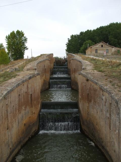 Primer día de otoño en el Canal de Castilla a su paso por Frómista