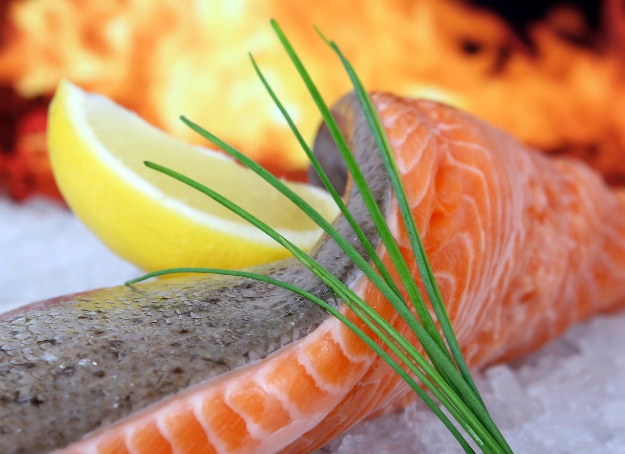 Cómo se hace el salmón en papillote - El Jardín de Venus