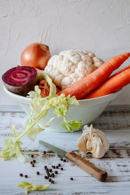 Cómo usar ajos para aliñar verduras - El Jardín de Venus