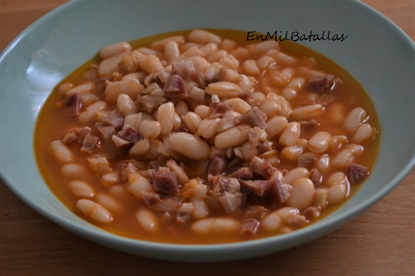 Alubias blancas con morro de cerdo - En Mil Batallas