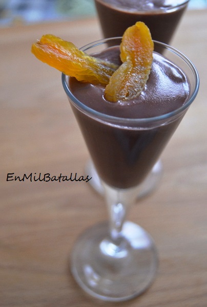 Batido cremoso de chocolate y melocotón - En Mil Batallas