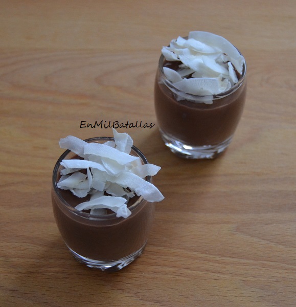 Chococrema con crujientes de coco - En Mil Batallas