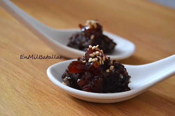 Cucharitas de morcilla con pimiento caramelizado agridulce - En Mil Batallas