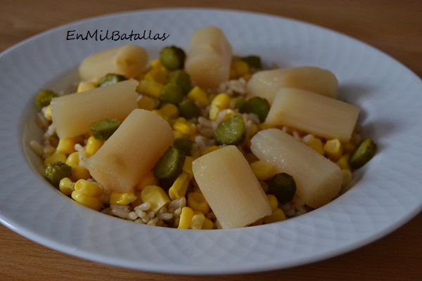 Ensalada de arroz con tallos de espárrago - En Mil Batallas