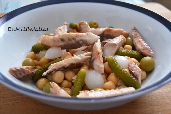 Ensalada de caballa con garbanzos - En Mil Batallas