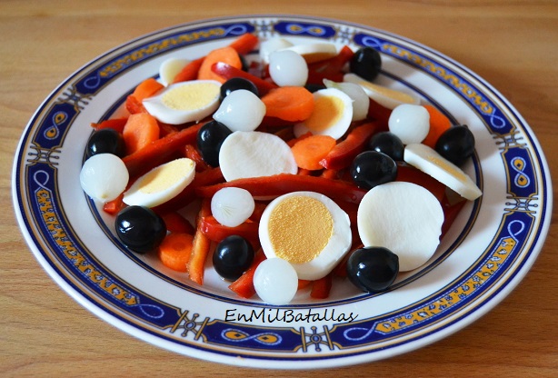 Ensalada de huevo cocido con pimiento fresco - En Mil Batallas