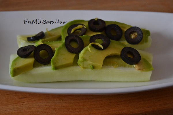 Ensalada de pepino con aguacate - En Mil Batallas