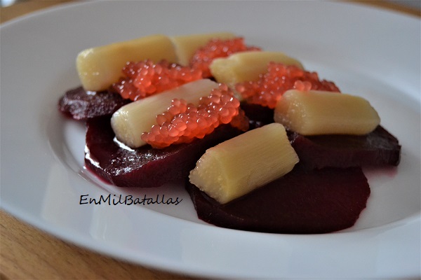 Ensalada de remolacha con esferificaciones de gamba roja - En Mil Batallas