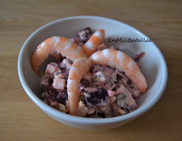 Ensaladilla de remolacha con langostinos - En Mil Batallas