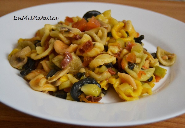 Orecchiette arcobaleno con champiñones - En Mil Batallas