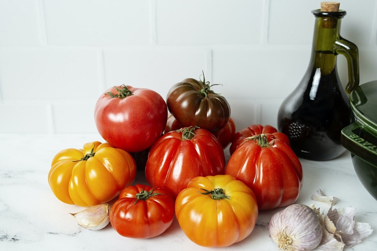 Cómo hacer tomates al horno - El Jardín de Venus