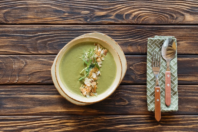 Con qué acompañar la crema de verduras / El Jardín de Venus