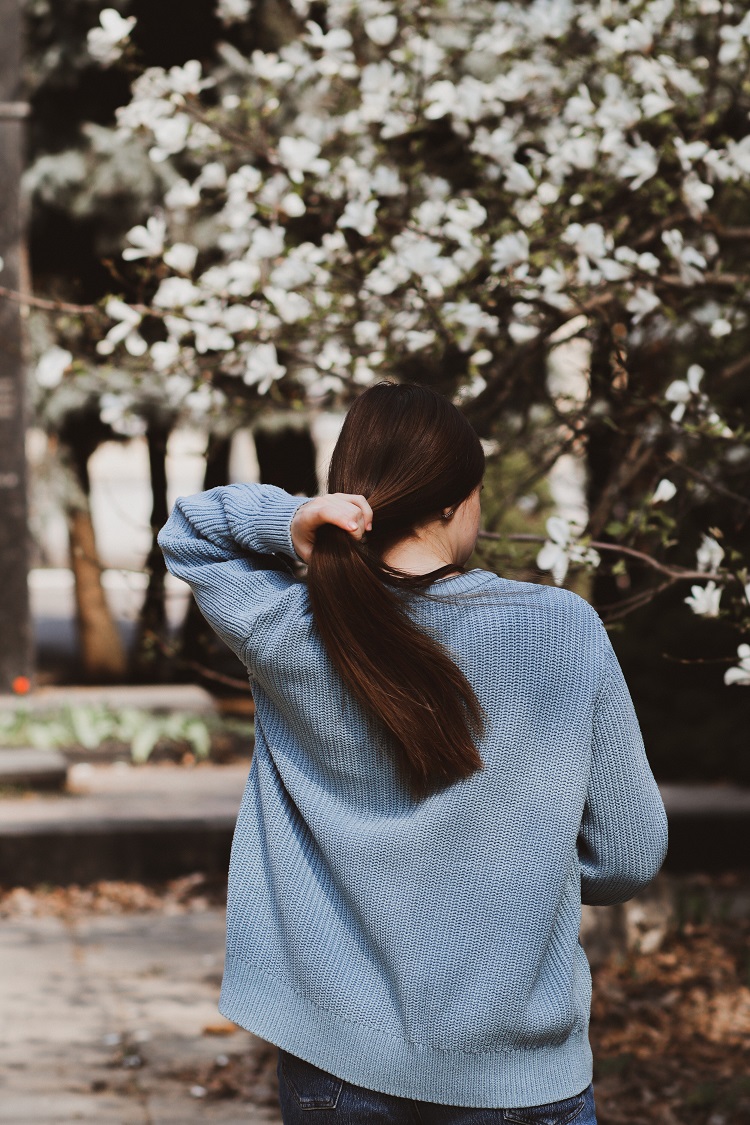 Buenos hábitos para un cabello bonito y fuerte - El Jardín de venus